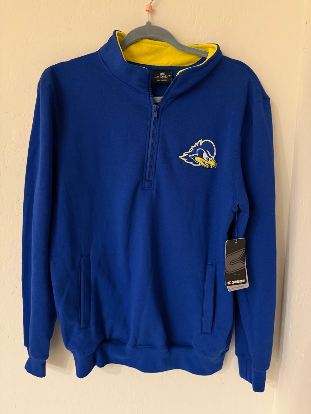 Delaware Fightin' Blue Hens Colosseum Fleece 1/4 Zip Jacket -Size Small- NWT